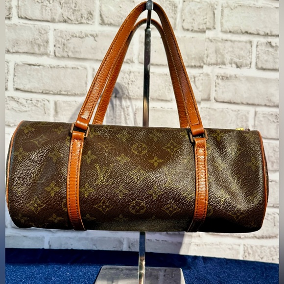 Louis Vuitton Handbags - SOLD‼️‼️‼️LOUIS VUITTON Monogram Papillon 30 Hand Bag (Old Model)